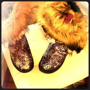 Fur boots